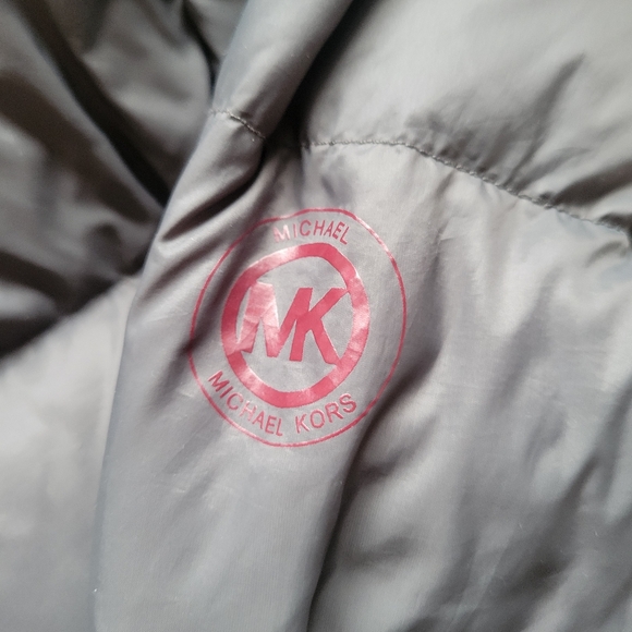 Michael Kors Jacket Womens XL Gray And Pink  Down Puffer Zip Up  Hoodie Coat - Picture 6 of 6